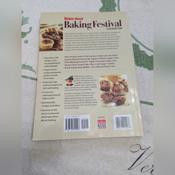 Robin Hood Baking Festival cookbook.  EUC. 11x 8 inches. 192 pages. - Picture 2 of 5